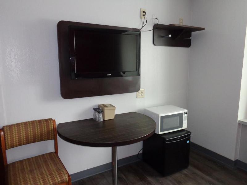 Quality Inn & Suites Watertown Fort Drum Calcium Extérieur photo